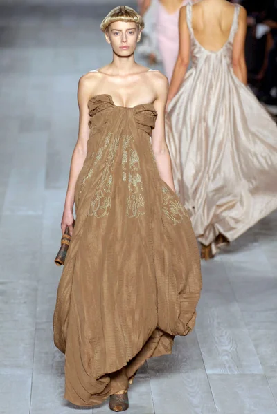 Look 50